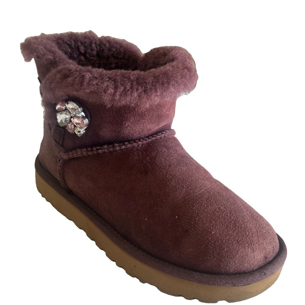 Ugg Mini Bailey Womens Sz 6 Button Gem Purple Suede Sheepskin Ankle Boots
